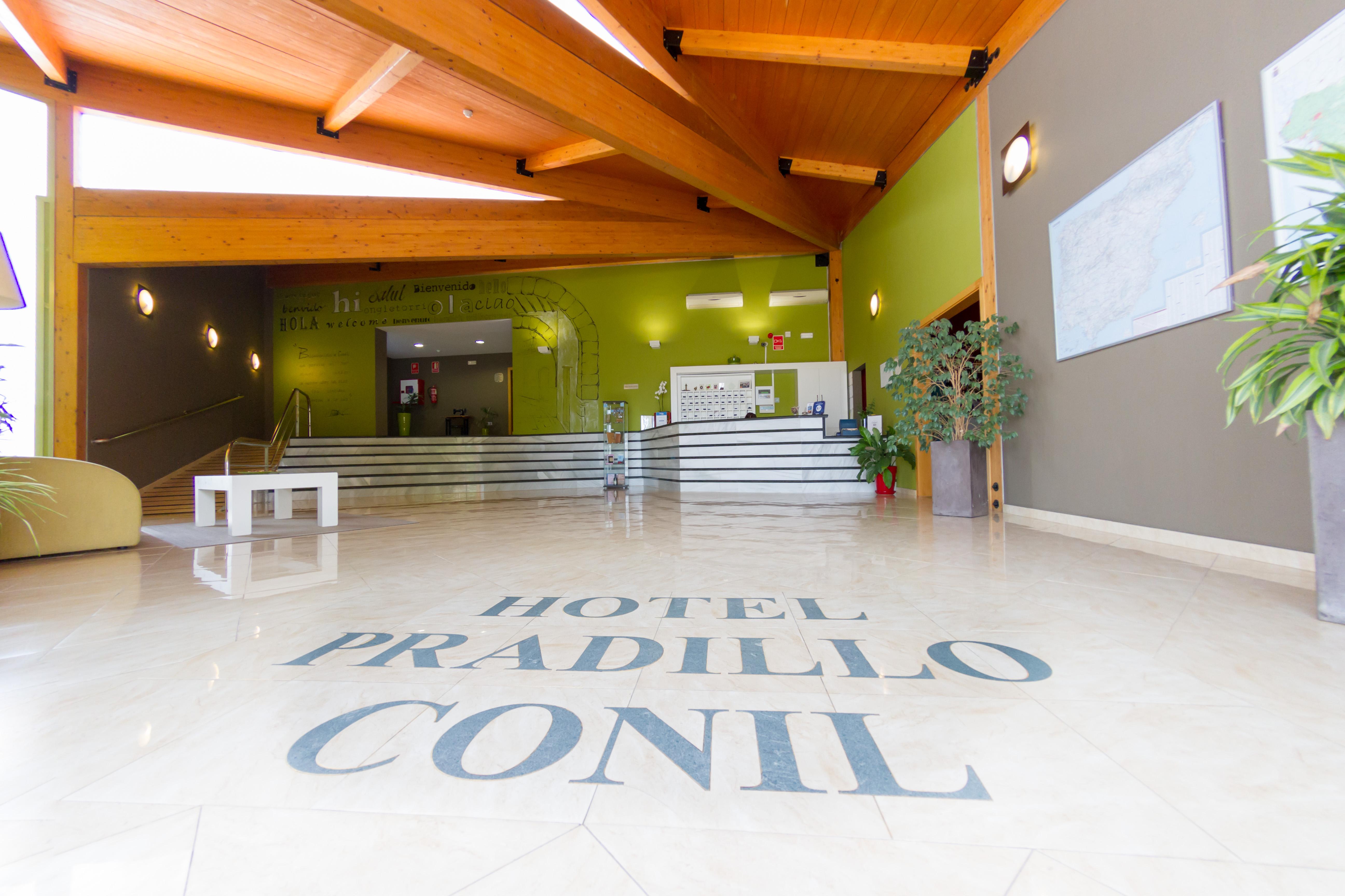 Hotel Pradillo Conil Кониль-де-ла-Фронтера Экстерьер фото
