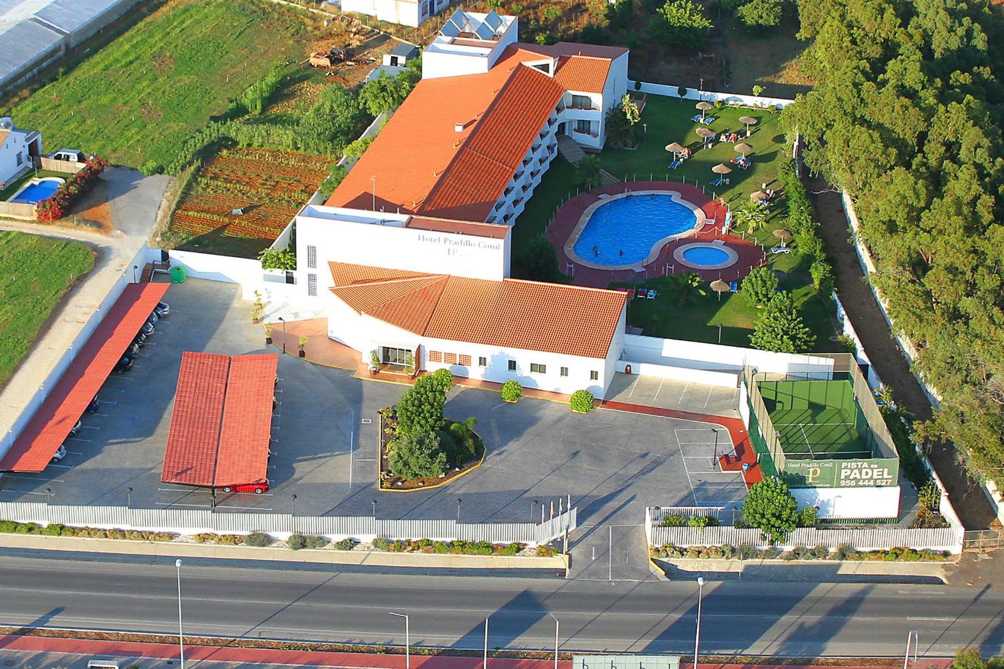 Hotel Pradillo Conil Кониль-де-ла-Фронтера Экстерьер фото