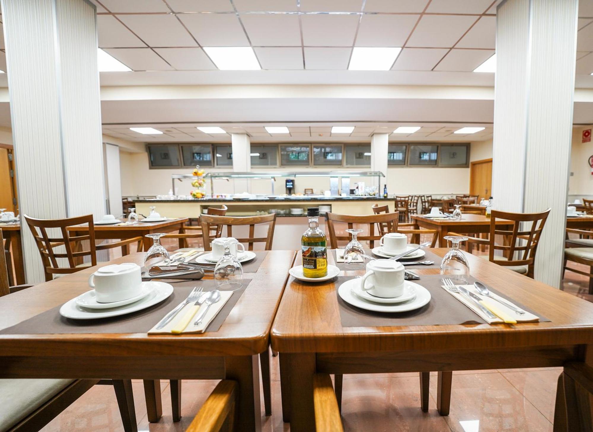 Hotel Pradillo Conil Кониль-де-ла-Фронтера Экстерьер фото