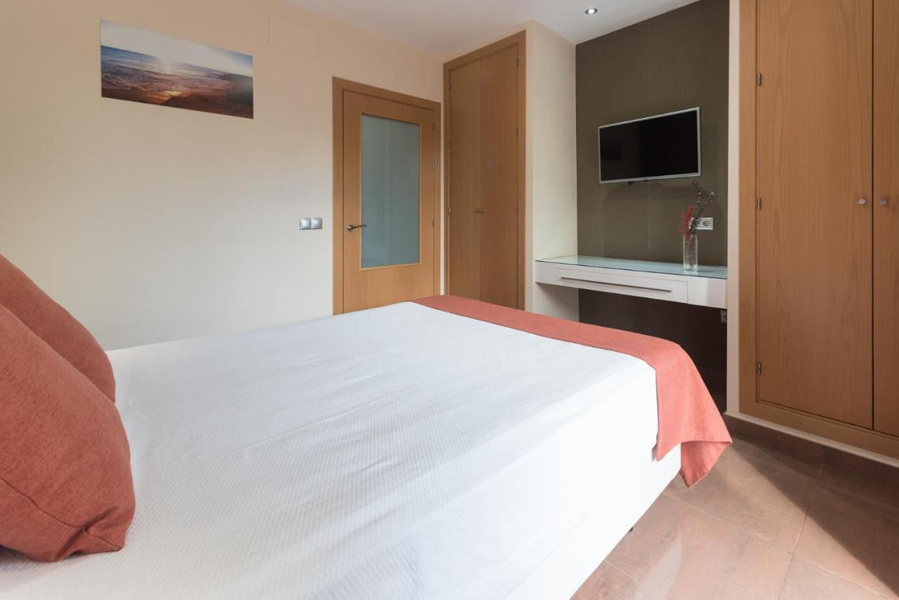 Hotel Pradillo Conil Кониль-де-ла-Фронтера Экстерьер фото